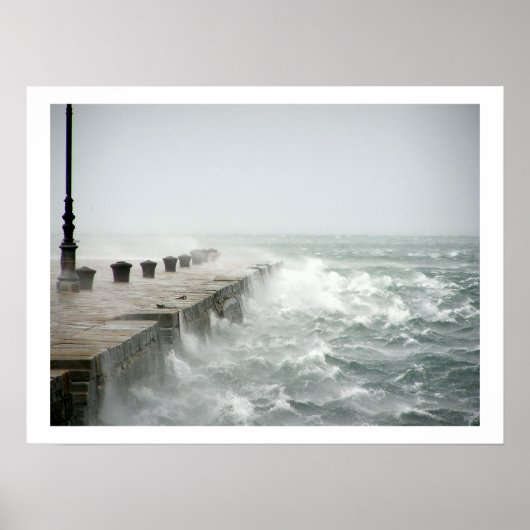 Waves Crashing on Pier Poster (Voorkant)