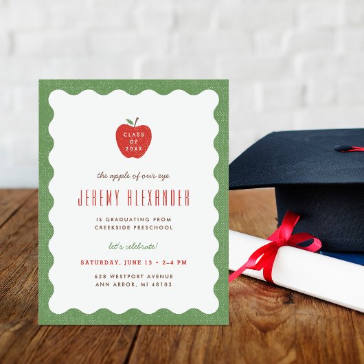 Wavy Apple Preschool Graduation Party Invitation Kaart