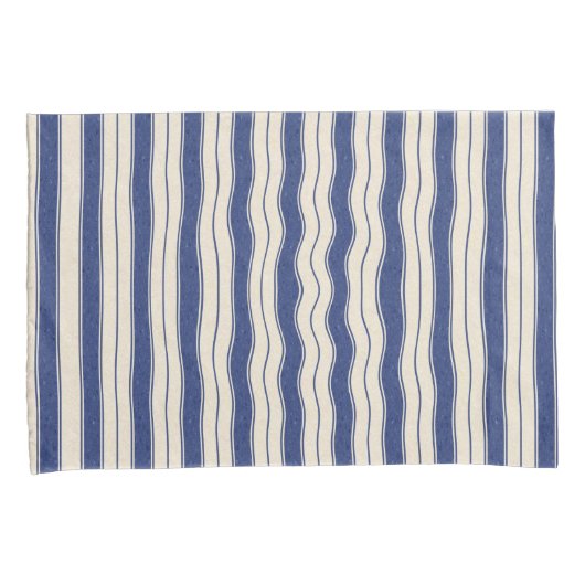 Wavy Blue en White Stripes Kussensloop (Voorkant-Rechts)