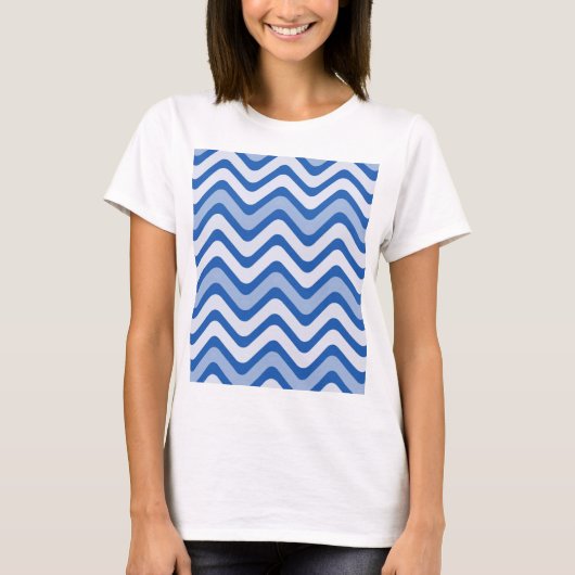 Wavy Blue Pattern T-shirt (Voorkant)