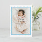 Wavy border schattig ontwerp voor een baby boy aankondiging (Staand voorkant)