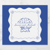 Wavy Coastal Moderne Minimalistische Marine Blauwe Sparkling Wijnetiket (Enkel label)