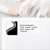 Wavy Curved Piano Keys Etiket (Insitu)