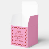 Wavy Edge Pink en Red Pop de Champagne Bedankdoosjes (Geopend)
