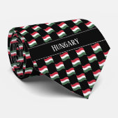 Wavy Hongarije Vlag Patroon Stropdas (Opgerold)