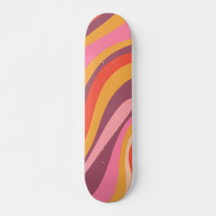 Wavy Loops Colorful Retro Abstract Patroon Persoonlijk Skateboard