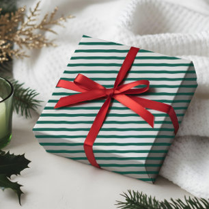 Wavy Modern minimaal groen en wit streeppatroon Cadeaupapier