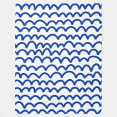 Wavy Pattern - Navy Blue op White Fleece Deken (Voorkant)