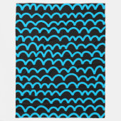 Wavy Pattern - Sky Blue op Black Fleece Deken (Voorkant)
