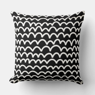 Wavy Pattern - White on Black Kussen