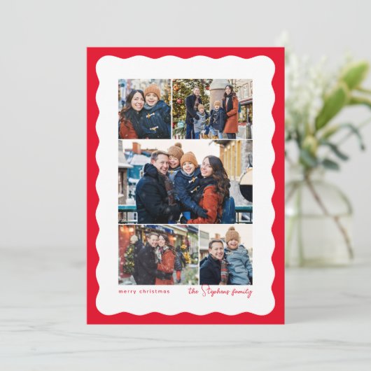 Wavy rand vijf foto collage eenvoudige rode kerst feestdagenkaart (Staand voorkant)