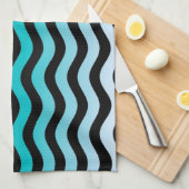 Wavy Turquoise Stripes Theedoek (Quarter Fold)