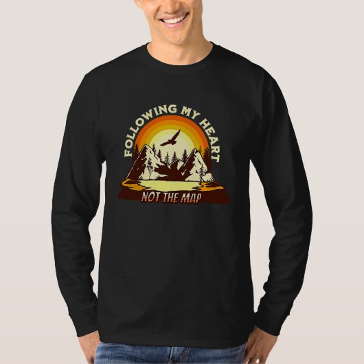 Wayward Son Hiking Camping Vacation T-shirt (Voorkant)