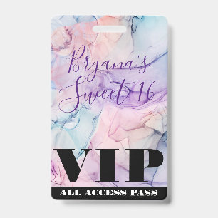 Wazige Ethische Pastel Waterverf Verjaardag VIP   Badge