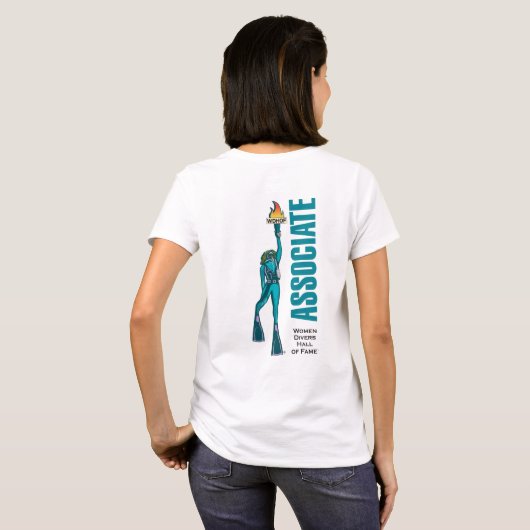 WDHOF Associate dames wit T-shirt (Achterkant volledig)