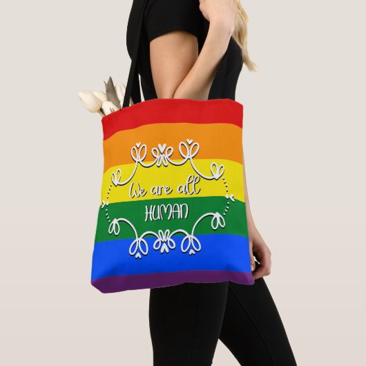 We Are All Human LGBTQ Pride Maand Tote Bag (Dichtbij)