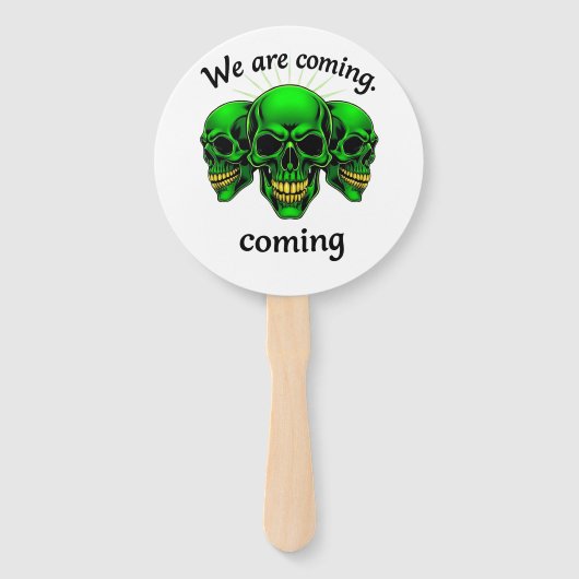 We Are Coming: Kracht en Angst in één ontwerp Handwaaier (Achterkant)