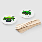 We Are Coming: Kracht en Angst in één ontwerp Handwaaier (Niet-gemonteerd)