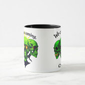 We Are Coming: Kracht en Angst in één ontwerp Mok (Midden)