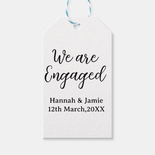 We are Engaged couple name date calligraphystylish Cadeaulabel (Voorkant)