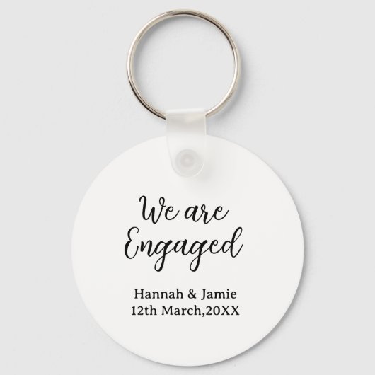 We are Engaged couple name date calligraphystylish Sleutelhanger (Voorkant)