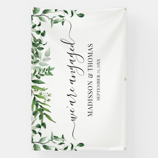 We are Engaged greenery backdrop Spandoek (Verticaal)