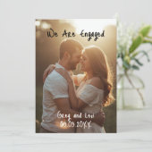We Are Engaged Photo Announcement Card Kaart (Staand voorkant)