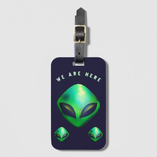 "We Are Here" Green Alien head Bagagelabel (Voorkant (verticaal))