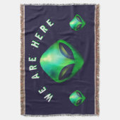 "We Are Here" Green Alien head Deken (Voorkant Verticaal)