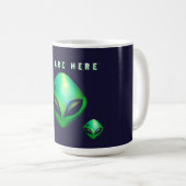 "We Are Here" Green Alien head Koffiemok (Voorkant rechts)