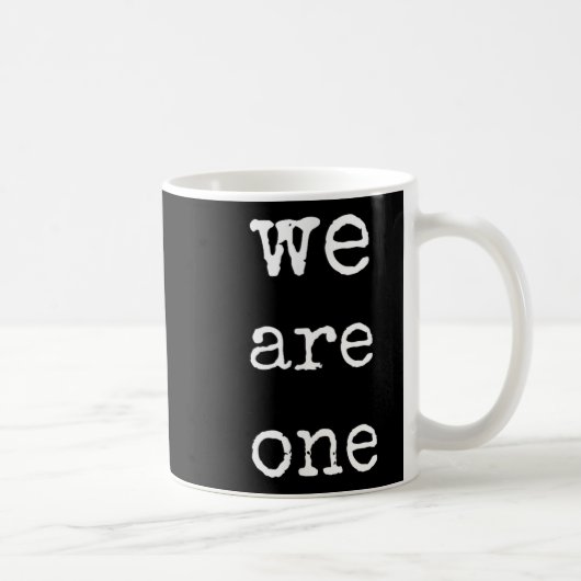 We Are One Men Graphic Insre Tee Sitive Message Koffiemok (Rechts)