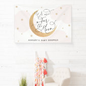 We Are Over the Moon Roze Baby shower Spandoek (Insitu)