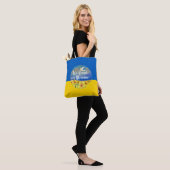 WE BEGINNEN MET OEKRAÏNE Canvas tas (Op model)