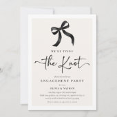 We binden de Black Knot Bow Engagement Party Kaart (Voorkant)