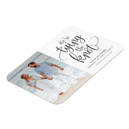 We binden de niet-bruiloft met de foto van de datu magneet (Linkerzijde)