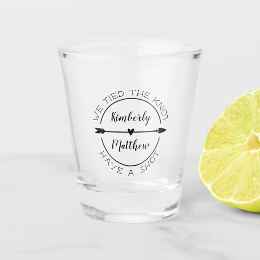 We bonden de Knoop Charmante Hart Pijl bruiloft Shot Glas (Voorkant)