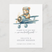 We Can Bearly Wait Baby Bear In Biplane Pregnancy  Aankondigingskaart (Voorkant)