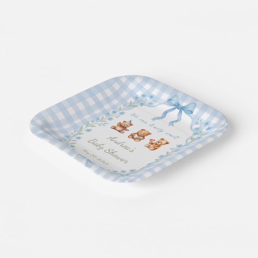 We Can Bearly Wait Blue Gingham Baby Shower  Papieren Bordje (Gebogen)