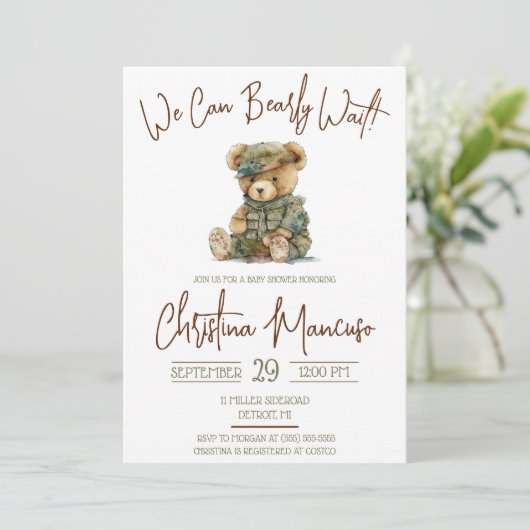 We Can Bearly Wait Military Teddy Bear Baby Shower Kaart (Staand voorkant)