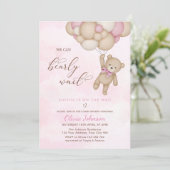 We Can Bearly Wait Pink Baby Shower Kaart (Staand voorkant)