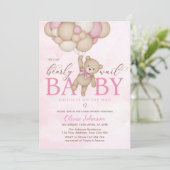 We Can Bearly Wait Roze Baby Shower Kaart (Staand voorkant)