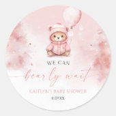 We Can Bearly Wait Winter Teddybeer Babyshower Ronde Sticker (Voorkant)