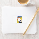 We Can Do It! White Cat Rosie the Riveter Etiket (Insitu)