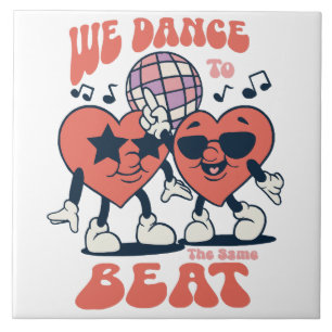 we dansen op dezelfde beat tegeltje