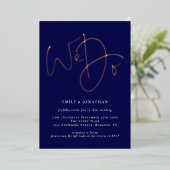 We Do Navy QR Code Roze Goud Echt Folie Bruiloft Uitnodiging (Staand Voorkant)