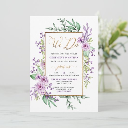 We doen gouden glitter script paarse bloemen bruil kaart (Staand voorkant)