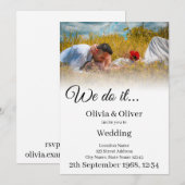 We doen het - Het zoenen van een paar op een weide Kaart (Voorkant / Achterkant)