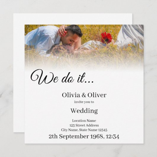 We doen het - Het zoenen van een paar op een weide Kaart (Voorkant / Achterkant)