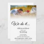 We doen het - Kussend Paar op een Weiland Aankondiging (Voorkant / Achterkant)