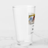 We doen het - Kussend Paar op een Weiland Glas (Rechts)